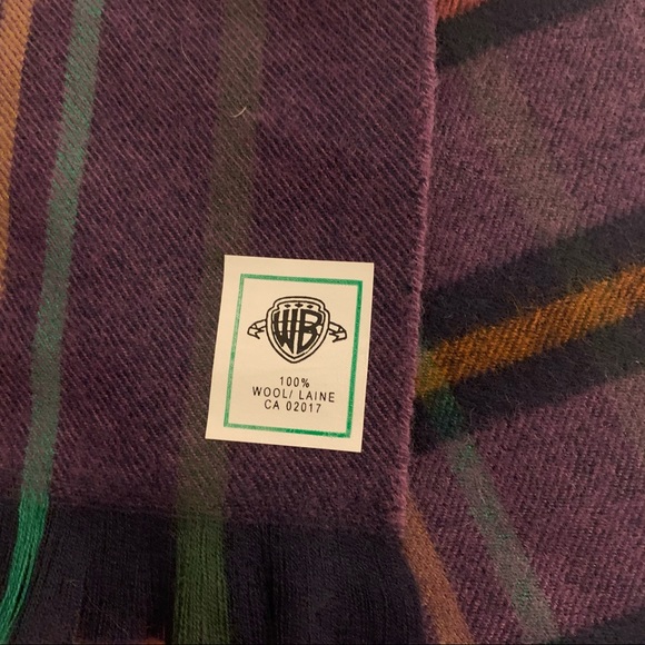100% Wool Purple Plaid Scarf - Picture 3 of 5